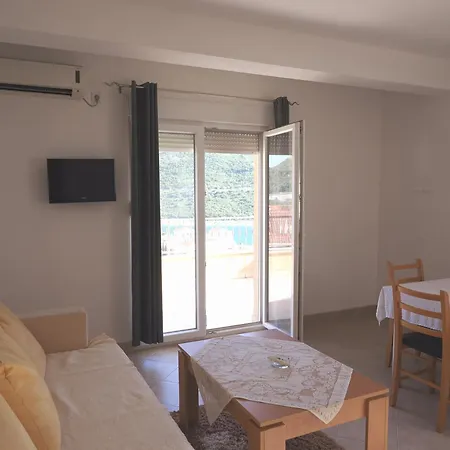 Apartment Njavro Neum