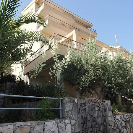Njavro Neum